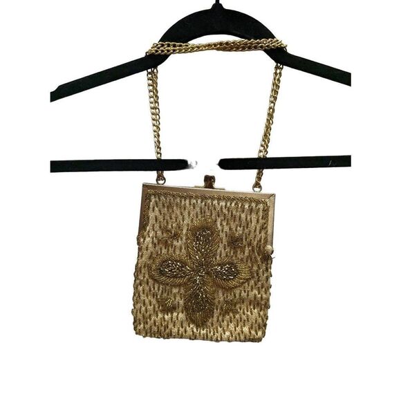 Handmade 1960 Hong Kong Gold Beaded and Gold Chain Purse - Picture 6 of 11